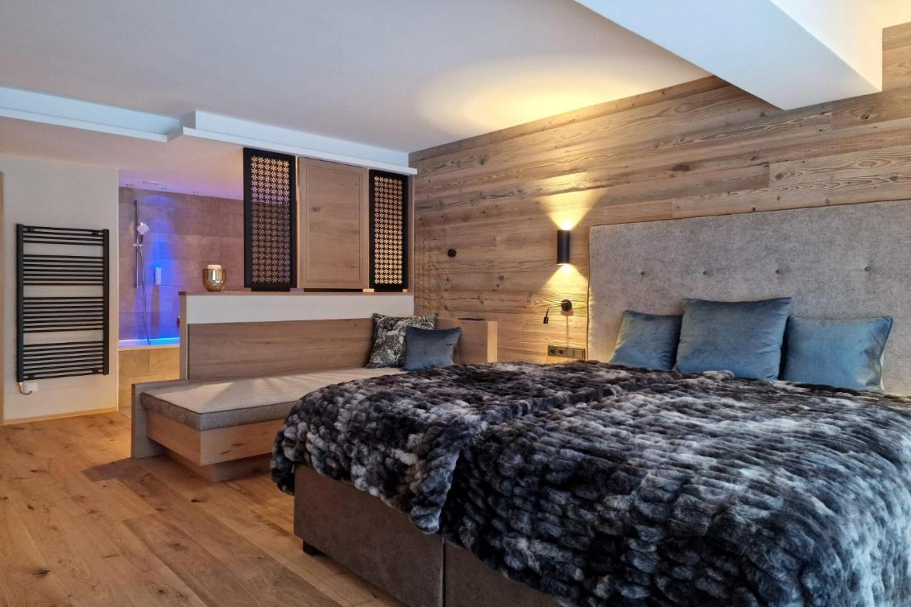 Deluxe Apartment,1552411801:JPEG